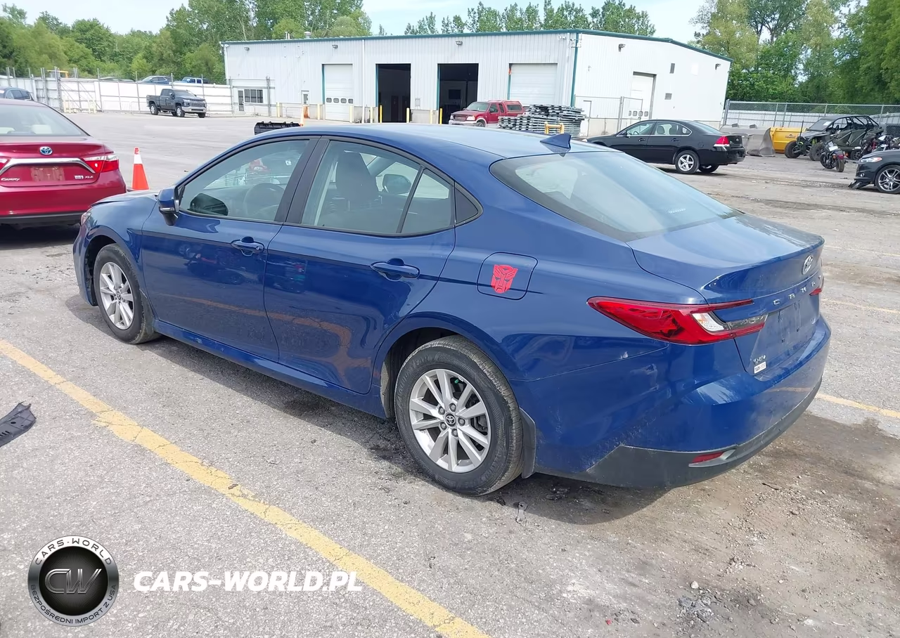 2025 Toyota Camry Le VIN:4T1DAACK9SU021549 - 3