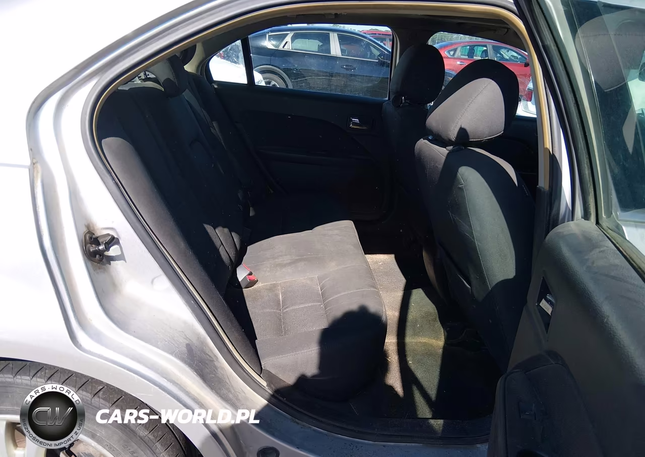 2012 Ford Fusion Se VIN:3FAHP0HA6CR267357 - 8