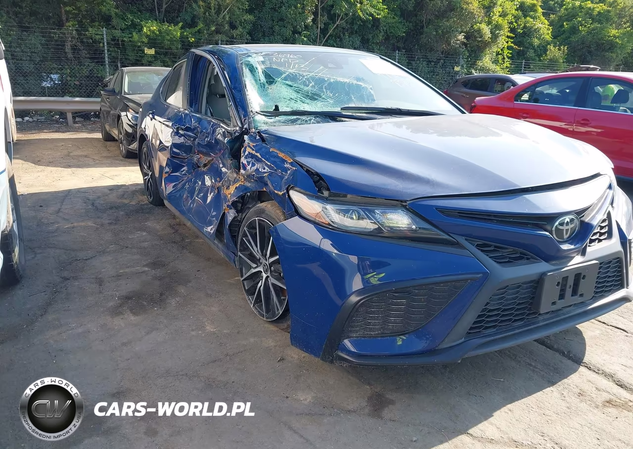 2023 Toyota Camry Se – zdjęcie 1 z 15