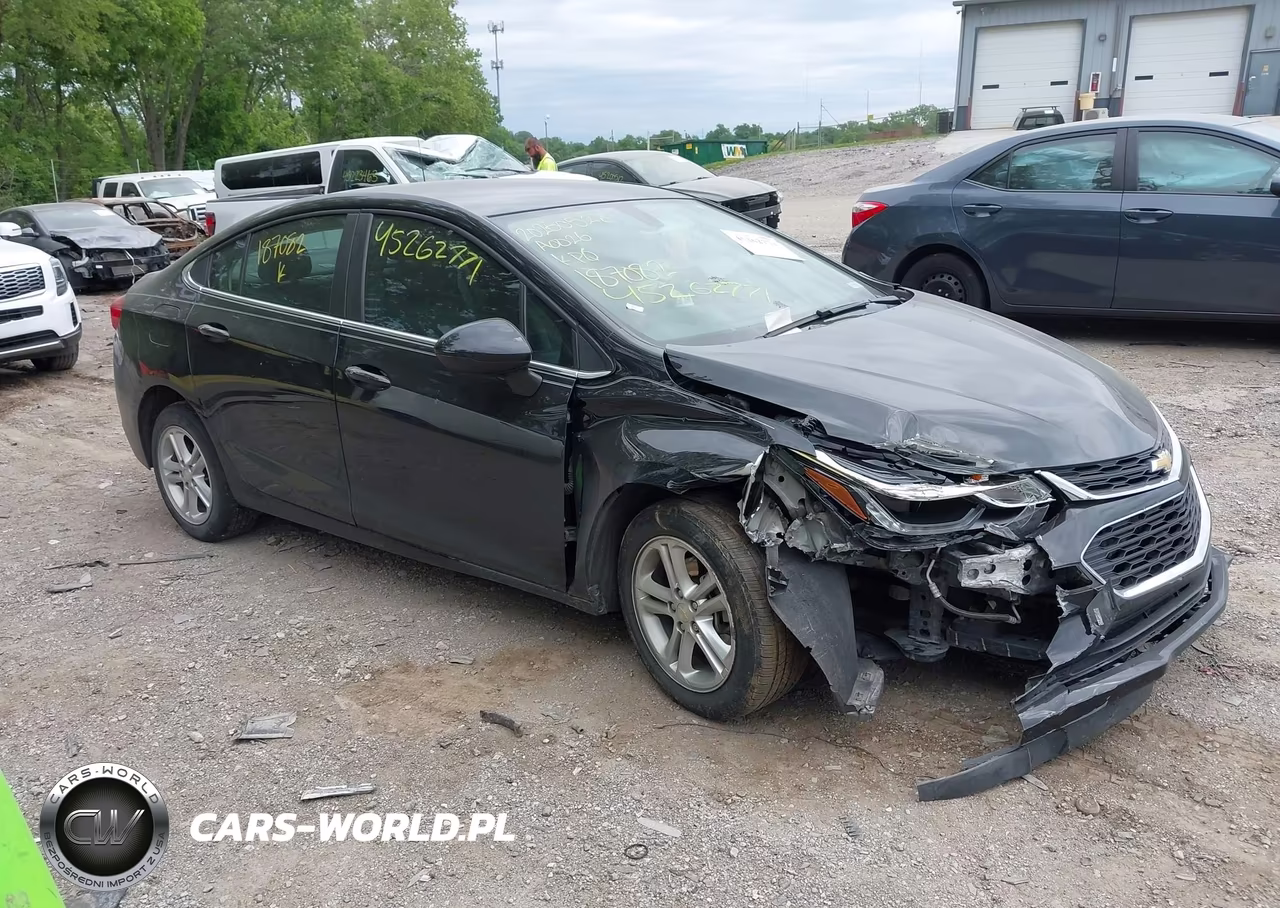 2018 Chevrolet Cruze Lt Auto – zdjęcie 1 z 16