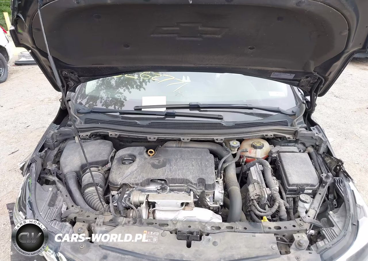 2018 Chevrolet Cruze Lt Auto VIN:1G1BE5SM5J7187082 - 10