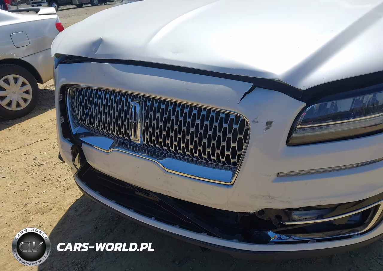 2019 Lincoln Nautilus Reserve VIN:2LMPJ8L99KBL58123 - 6