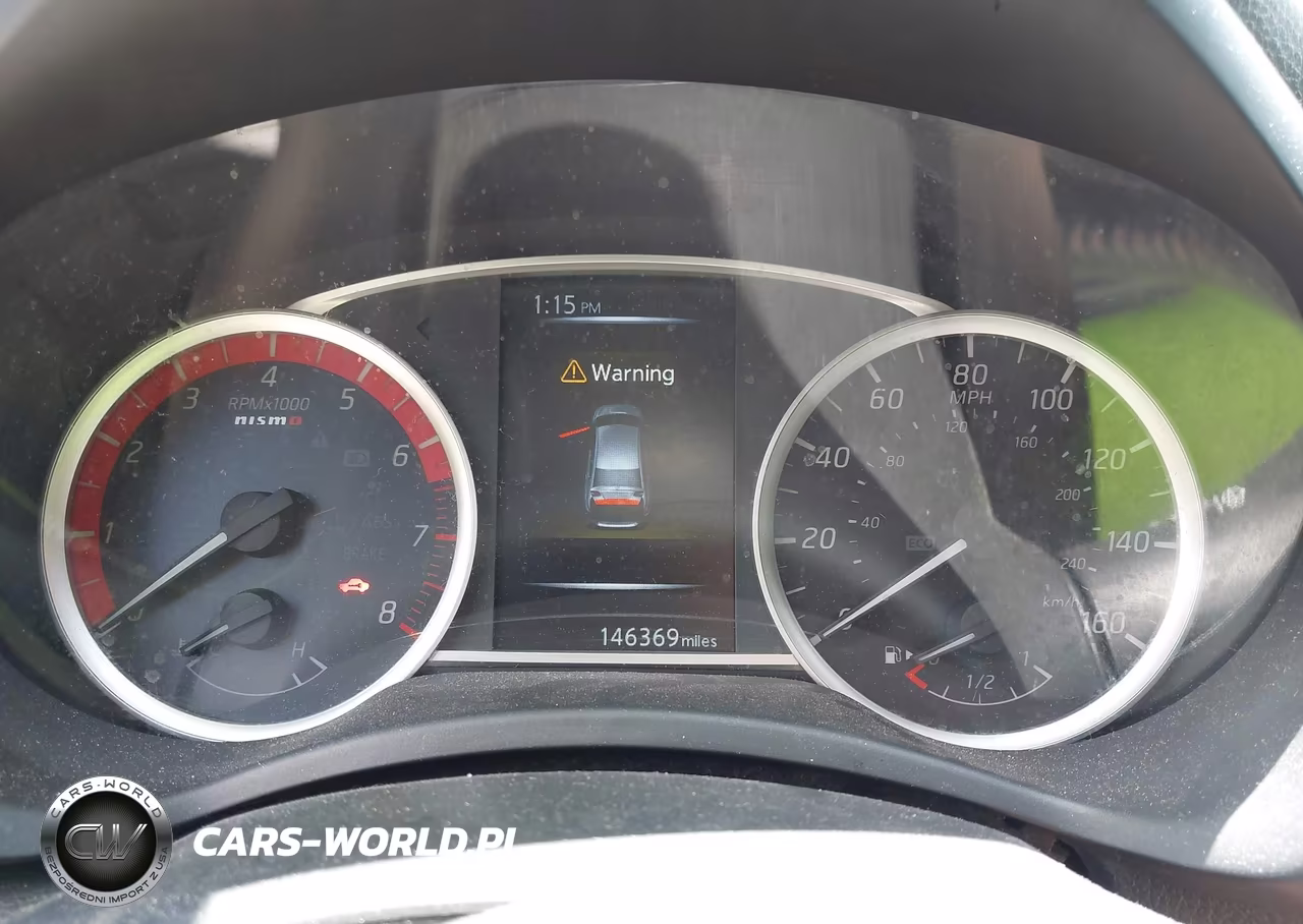 2017 Nissan Sentra Nismo VIN:3N1CB7AP0HY255666 - 7