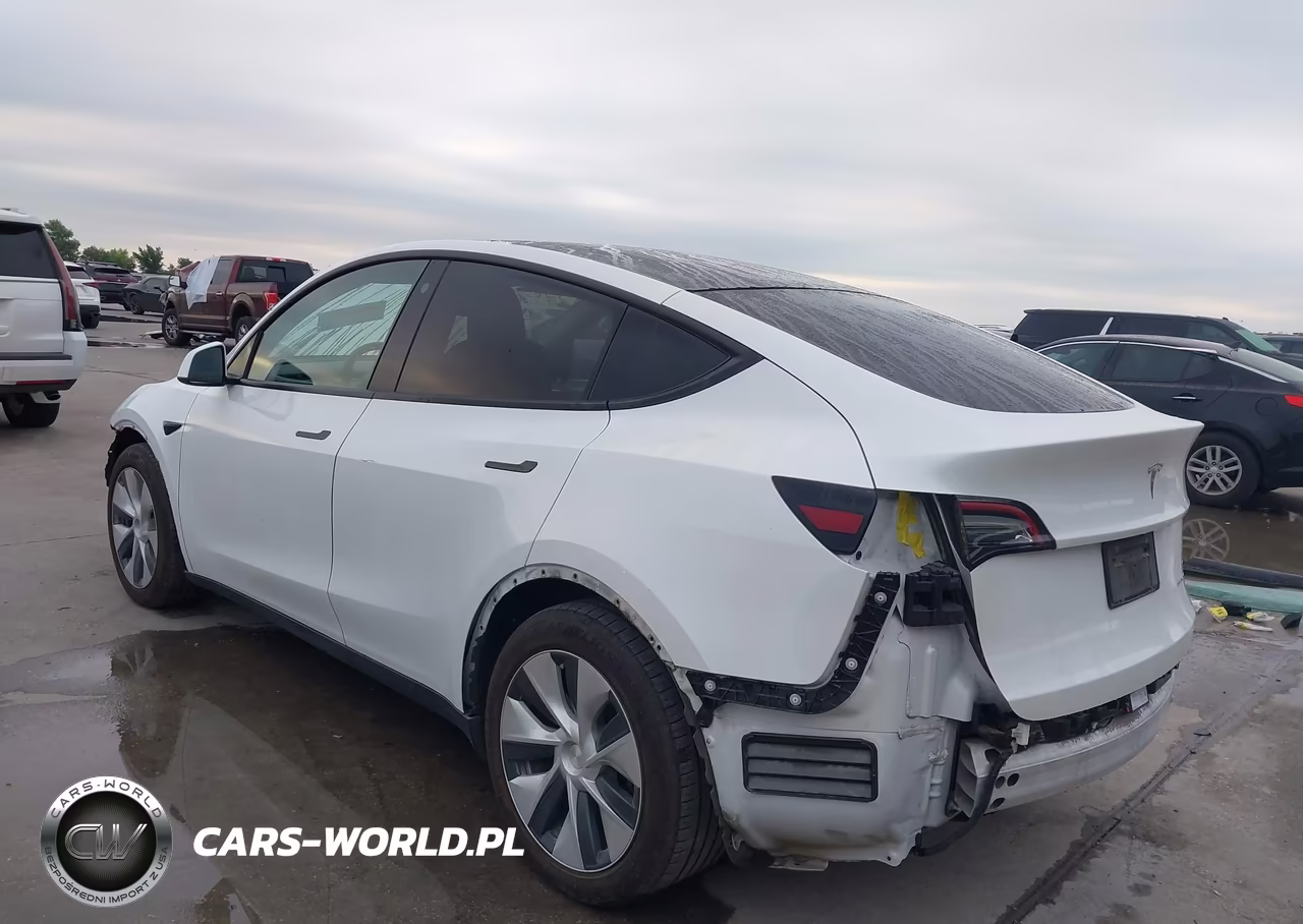 2021 Tesla Model Y Long Range Dual Motor All-Wheel Drive VIN:5YJYGDEE4MF063426 - 3