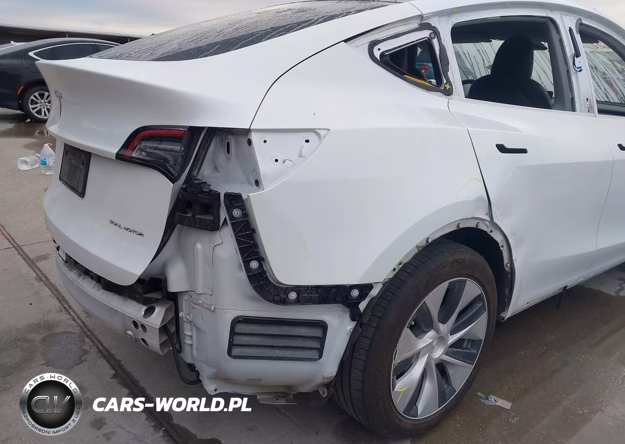 2021 Tesla Model Y Long Range Dual Motor All-Wheel Drive VIN:5YJYGDEE4MF063426 - 6