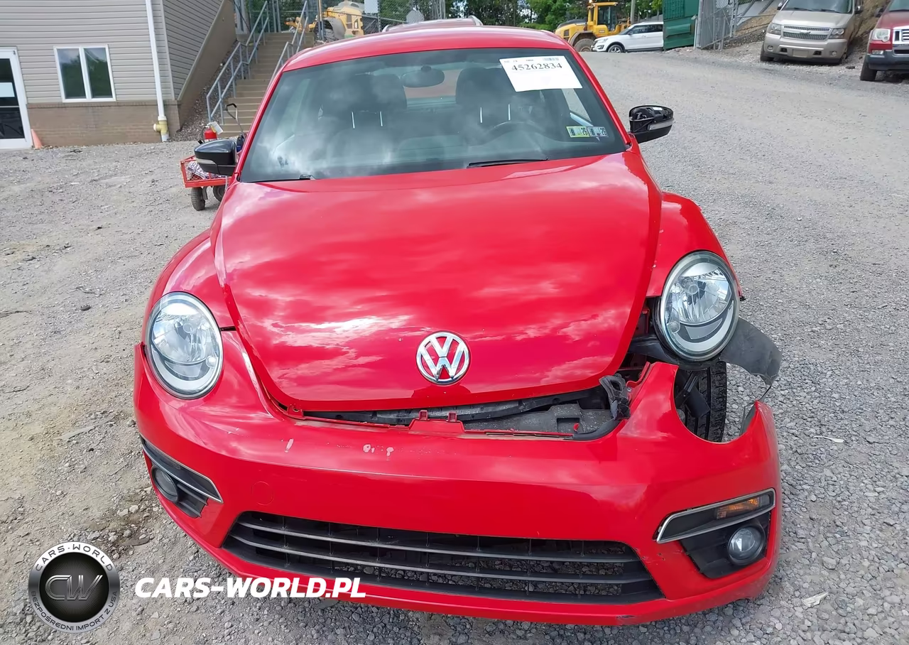 2014 Volkswagen Beetle 2.0T R-Line VIN:3VWVT7AT2EM613981 - 12
