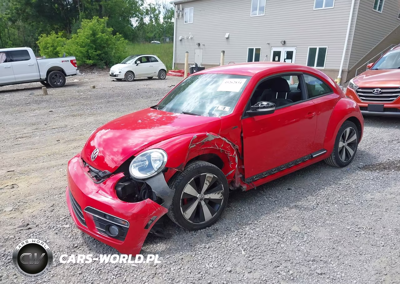 2014 Volkswagen Beetle 2.0T R-Line VIN:3VWVT7AT2EM613981 - 2