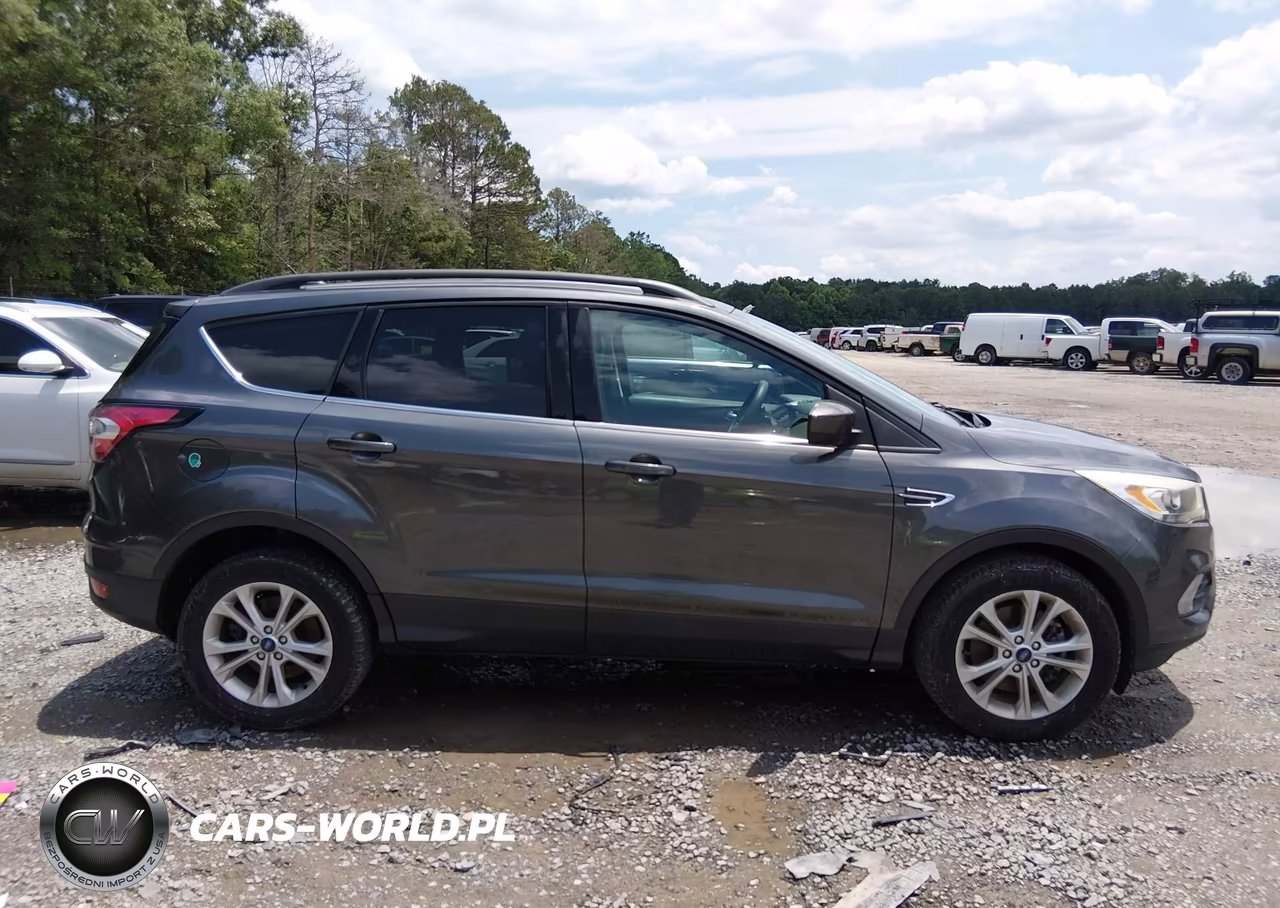 2017 Ford Escape Se VIN:1FMCU9GD6HUB95665 - 13