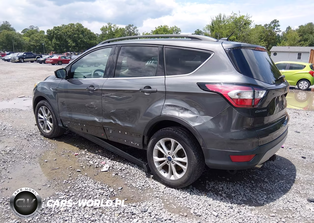 2017 Ford Escape Se VIN:1FMCU9GD6HUB95665 - 3