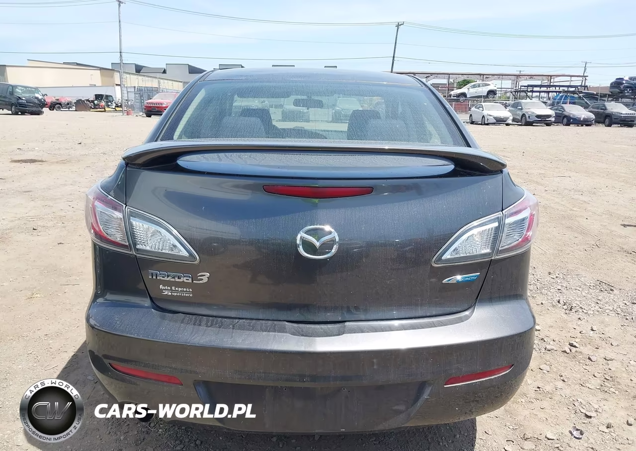 2012 Mazda Mazda3 I Touring VIN:JM1BL1V81C1648952 - 16