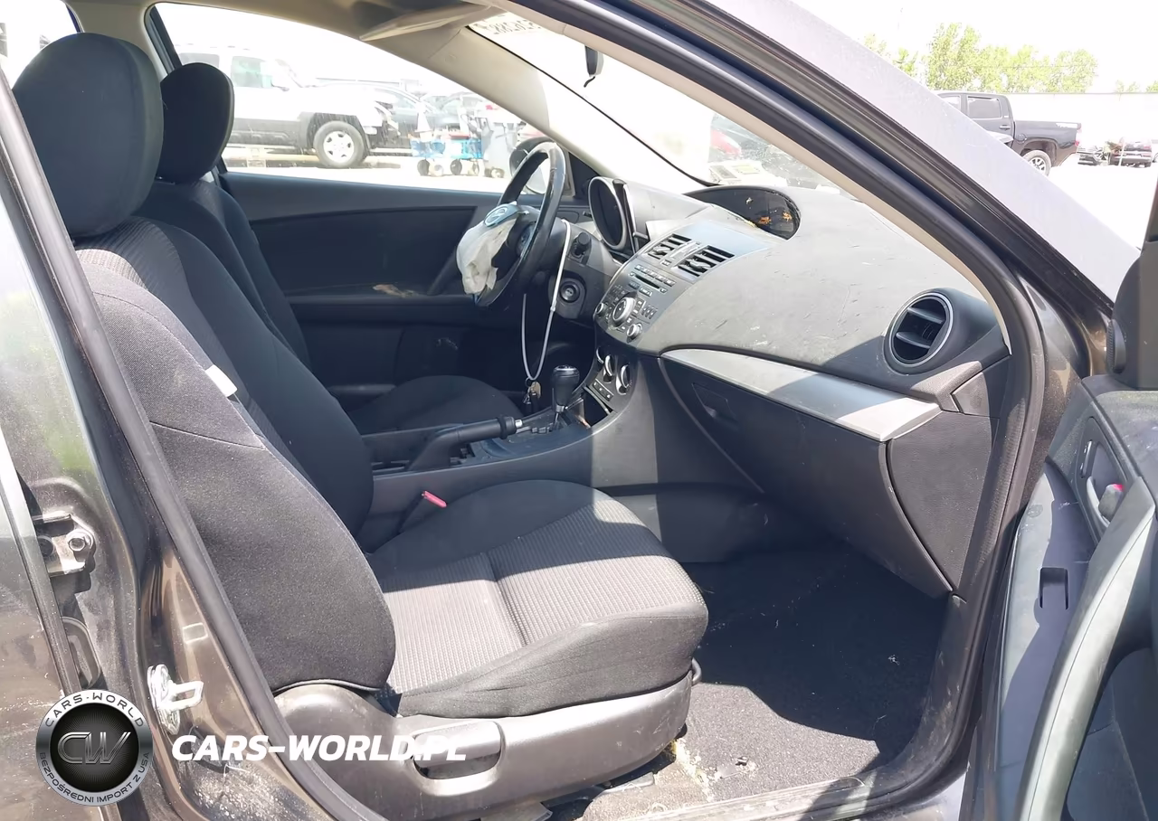 2012 Mazda Mazda3 I Touring VIN:JM1BL1V81C1648952 - 5