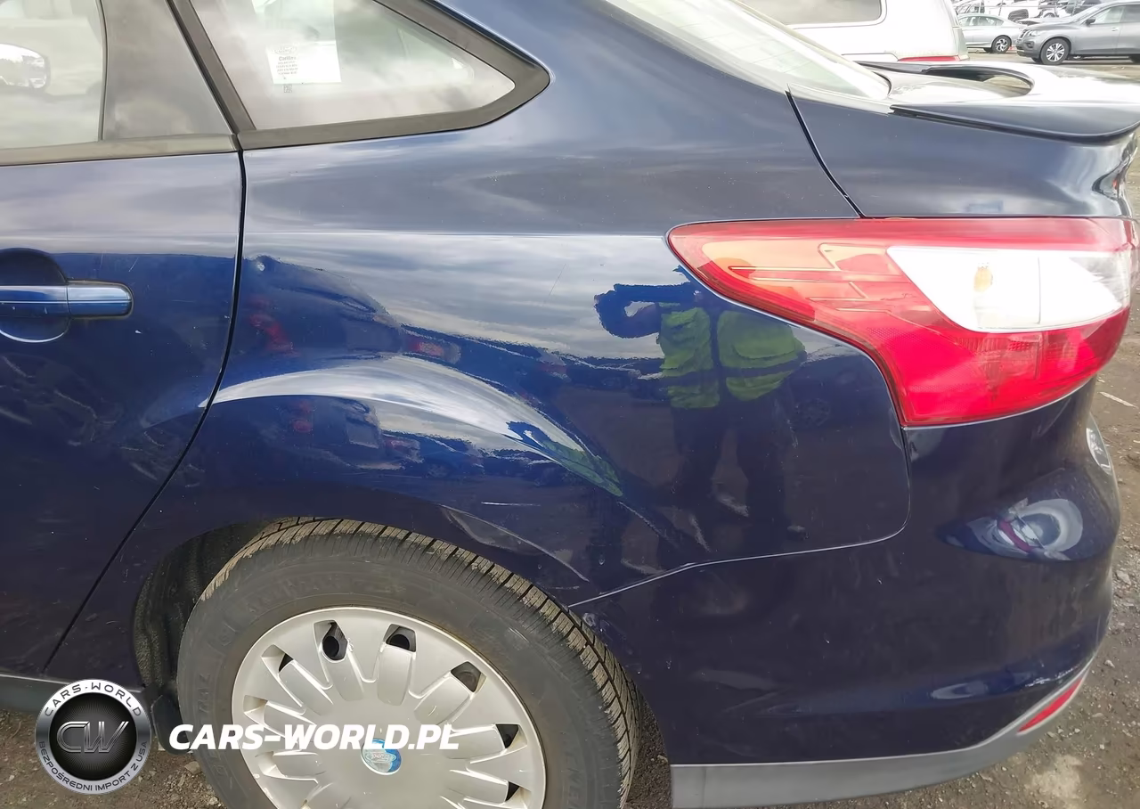 2012 Ford Focus Se VIN:1FAHP3F2XCL124407 - 14