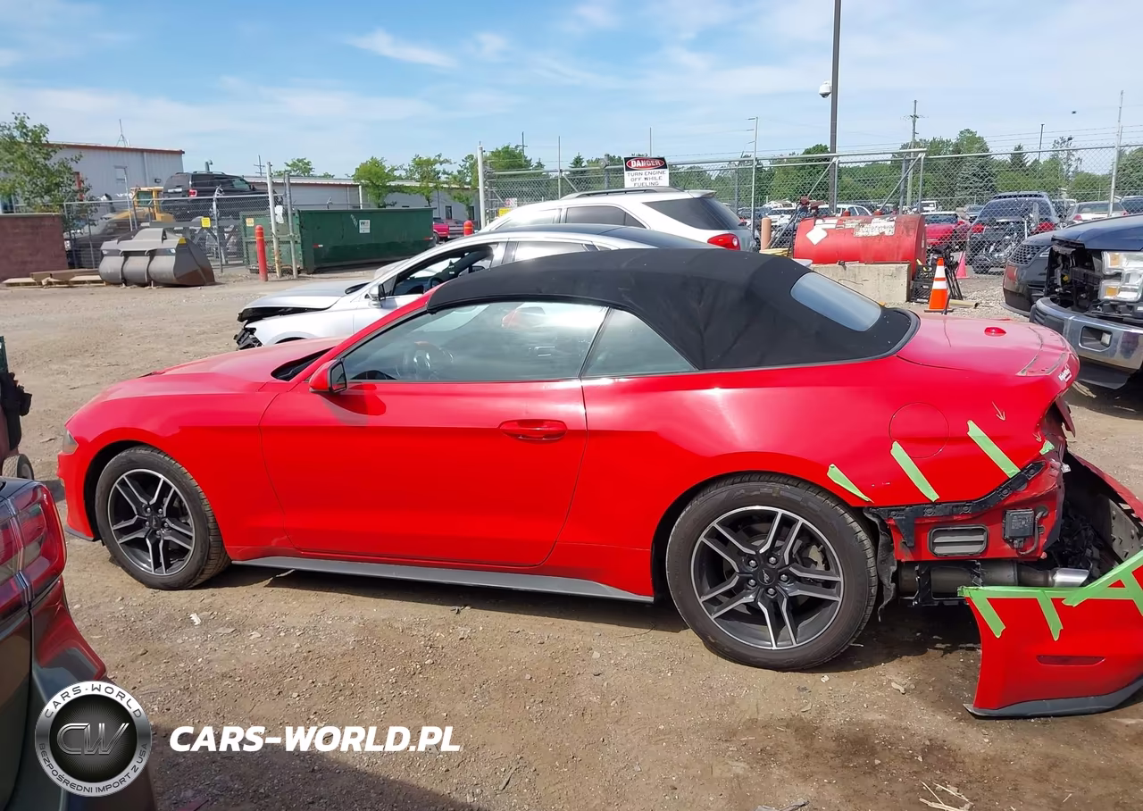 2022 Ford Mustang Ecoboost Premium VIN:1FATP8UH9N5102579 - 14