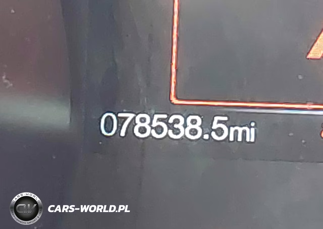 2022 Ford Mustang Ecoboost Premium VIN:1FATP8UH9N5102579 - 15