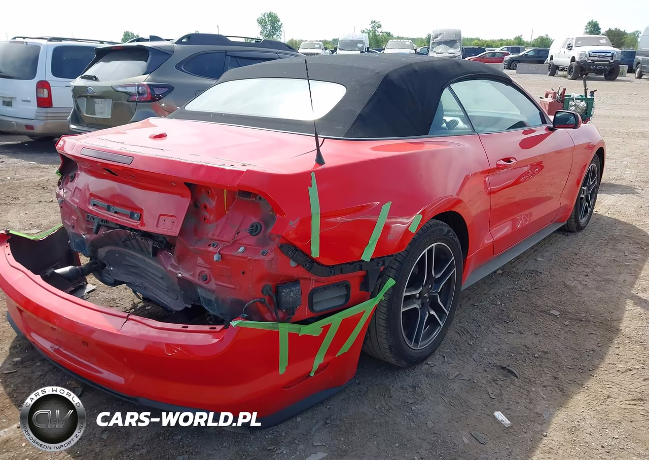 2022 Ford Mustang Ecoboost Premium VIN:1FATP8UH9N5102579 - 4