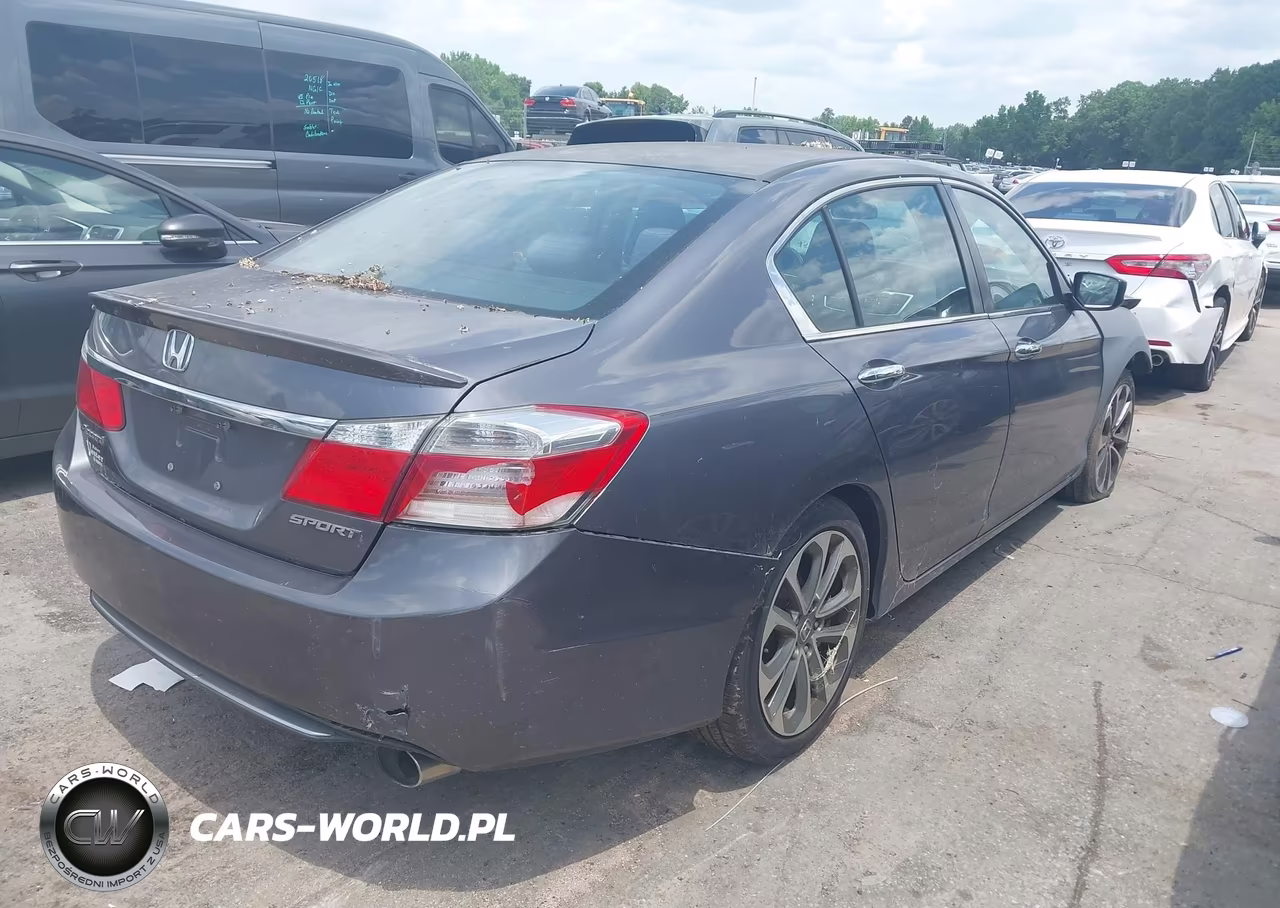 2015 Honda Accord Sport VIN:1HGCR2F58FA204275 - 4