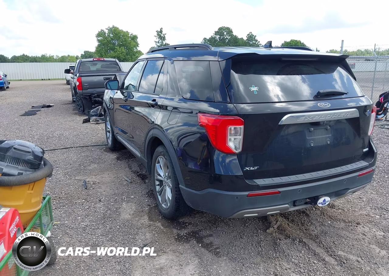 2020 Ford Explorer Xlt VIN:1FMSK7DH9LGC41879 - 3
