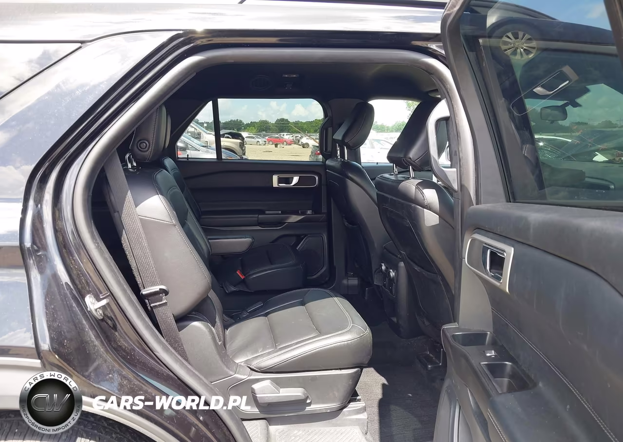 2020 Ford Explorer Xlt VIN:1FMSK7DH9LGC41879 - 8