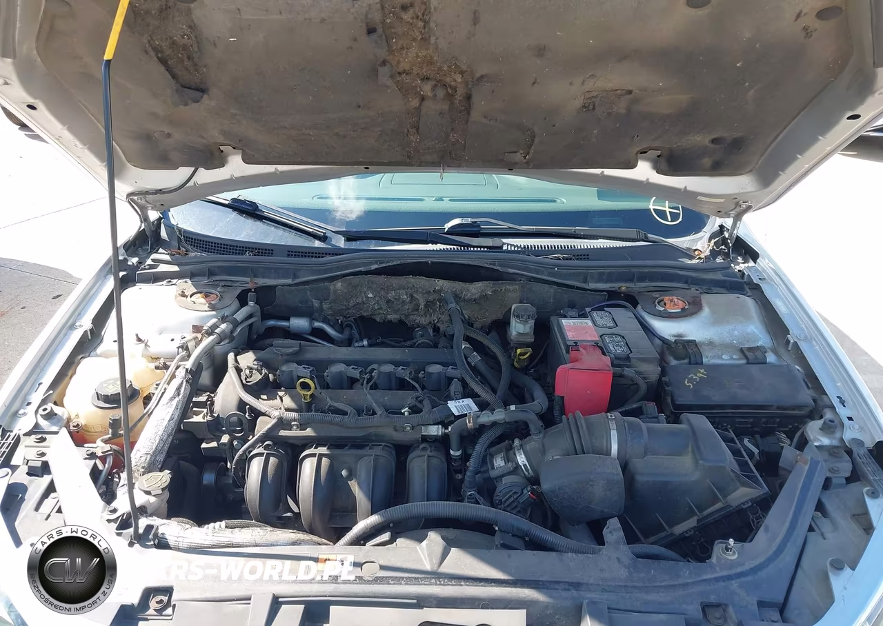 2012 Ford Fusion Se VIN:3FAHP0HA7CR261518 - 10