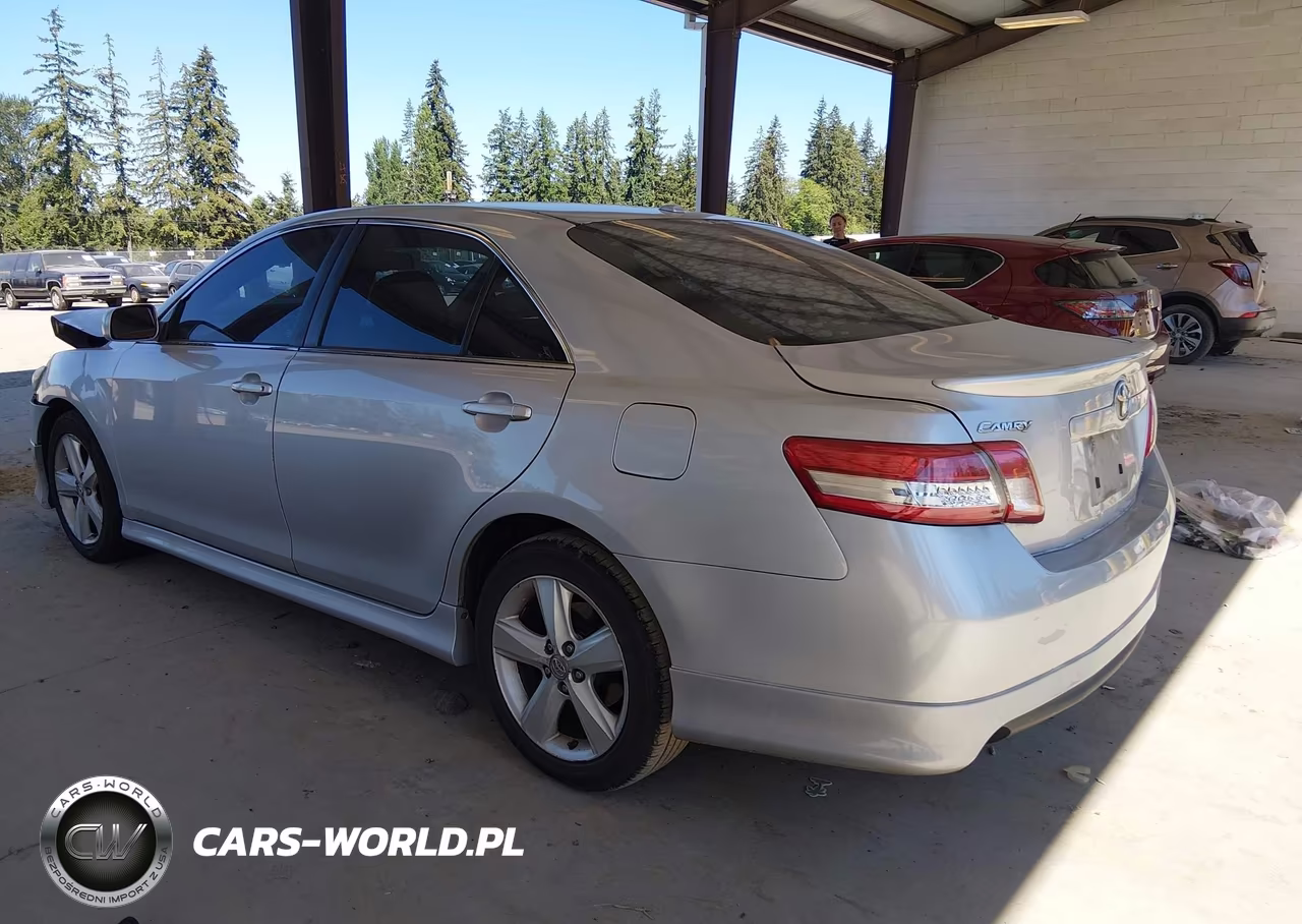 2010 Toyota Camry Se V6 VIN:4T1BK3EK0AU111958 - 3