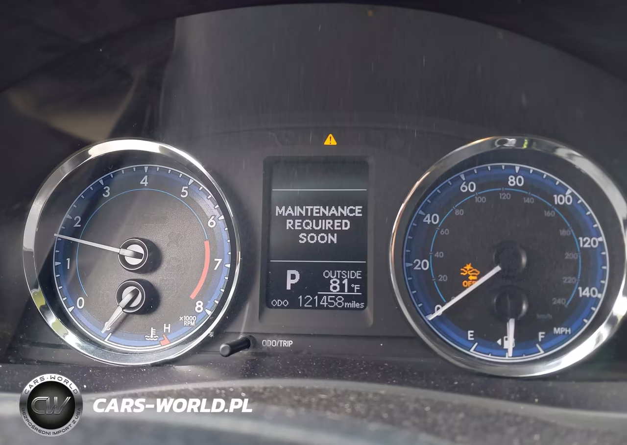 2018 Toyota Corolla Le VIN:5YFBURHE7JP834307 - 7