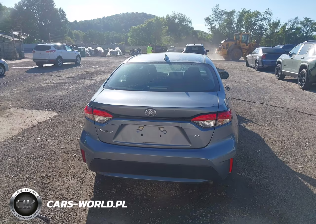 2020 Toyota Corolla Le VIN:5YFEPRAE3LP021418 - 16