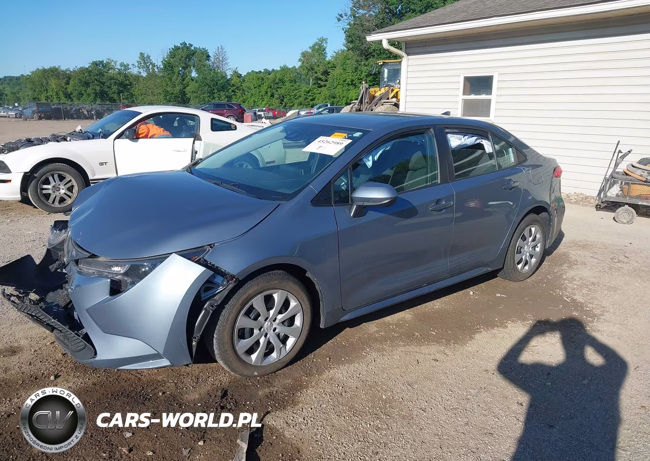2020 Toyota Corolla Le VIN:5YFEPRAE3LP021418 - 2