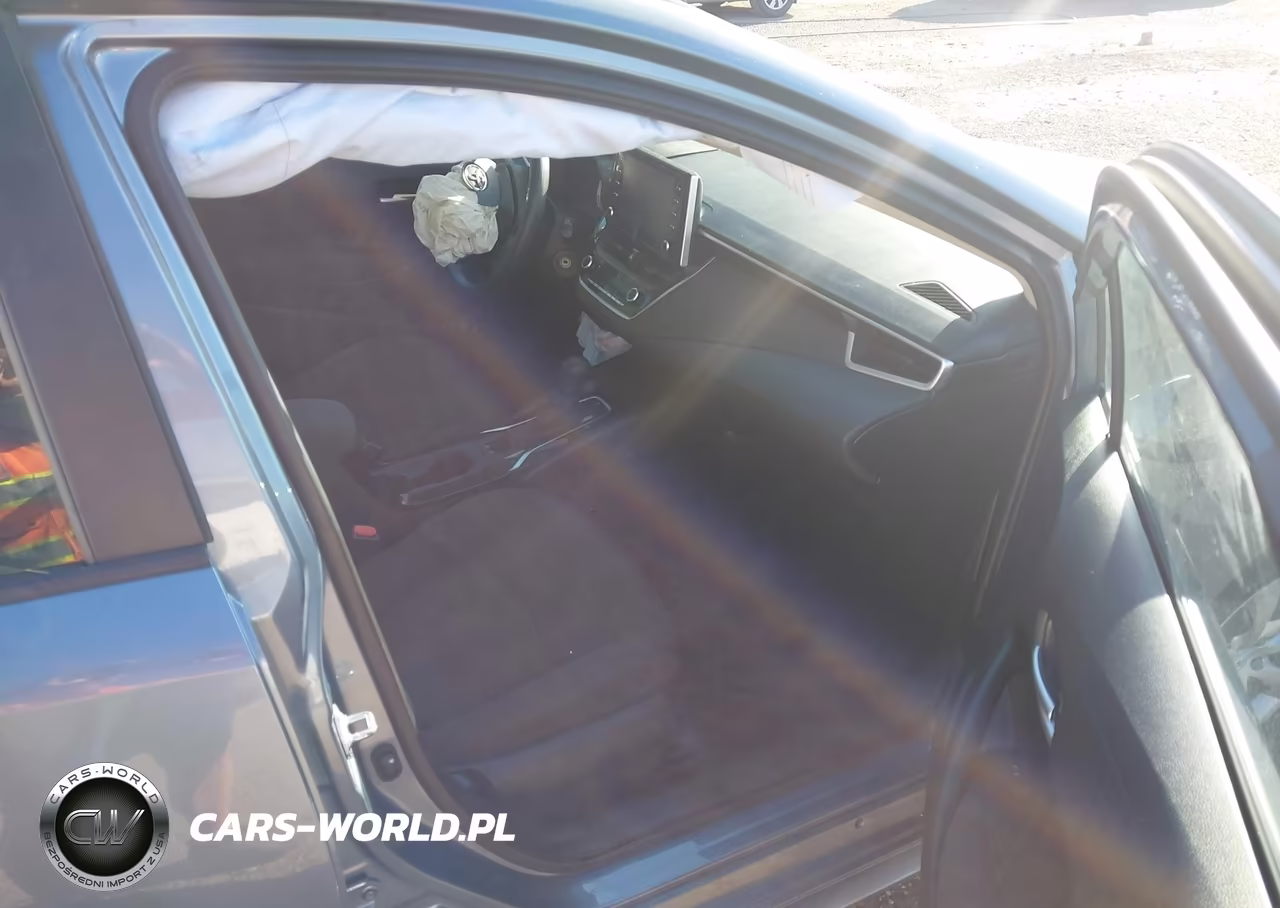 2020 Toyota Corolla Le VIN:5YFEPRAE3LP021418 - 5