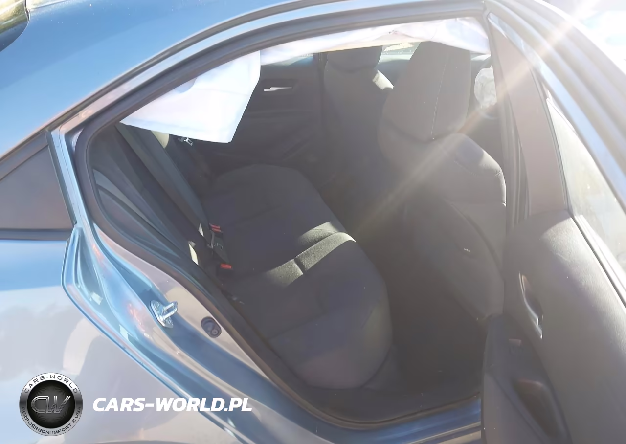 2020 Toyota Corolla Le VIN:5YFEPRAE3LP021418 - 8