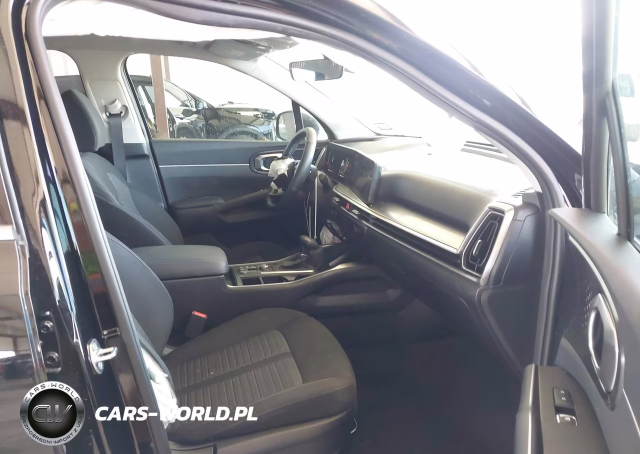 2026 Kia Sorento Lx VIN:5XYRG4JC0TG422299 - 5