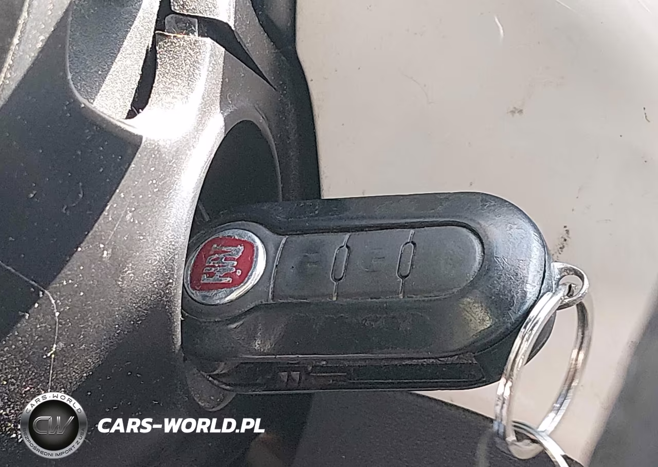 2012 Fiat 500 Sport VIN:3C3CFFBR4CT358028 - 11