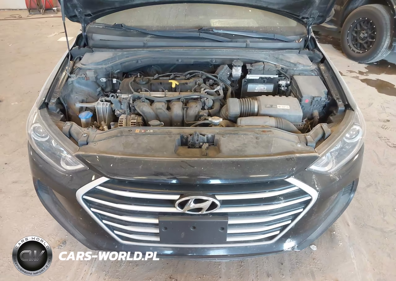 2018 Hyundai Elantra Sel VIN:5NPD84LF6JH347211 - 10