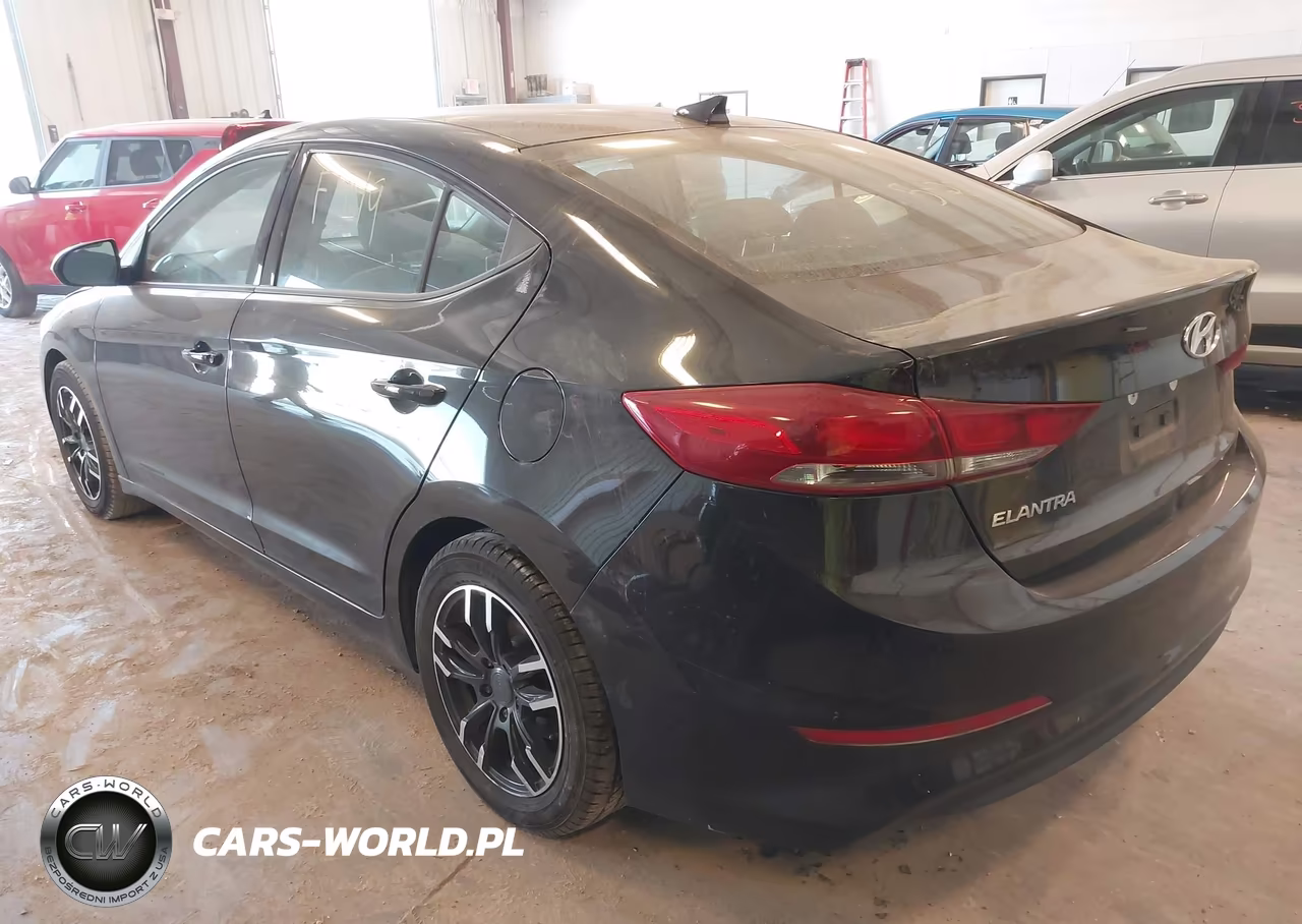 2018 Hyundai Elantra Sel VIN:5NPD84LF6JH347211 - 3