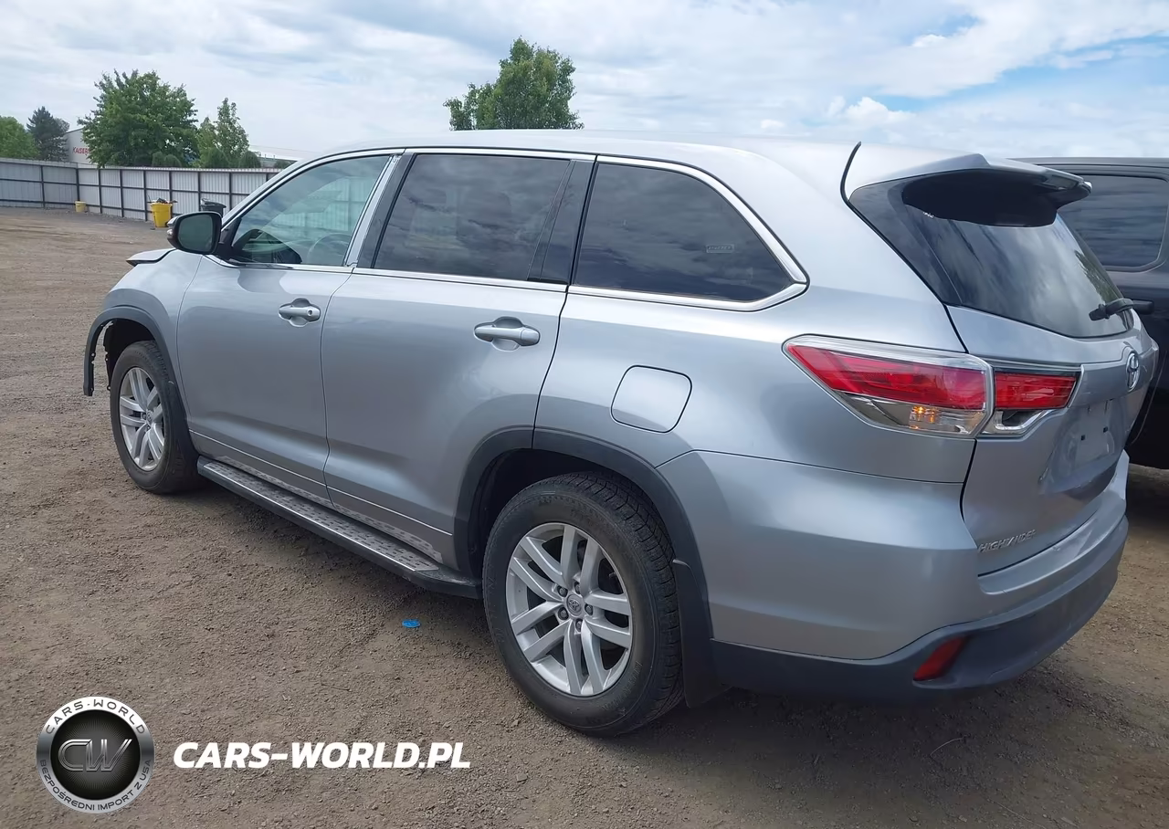 2014 Toyota Highlander Le V6 VIN:5TDBKRFH8ES009814 - 3