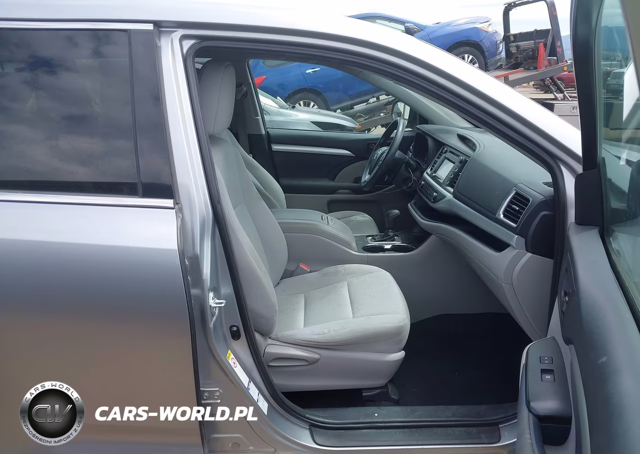 2014 Toyota Highlander Le V6 VIN:5TDBKRFH8ES009814 - 5