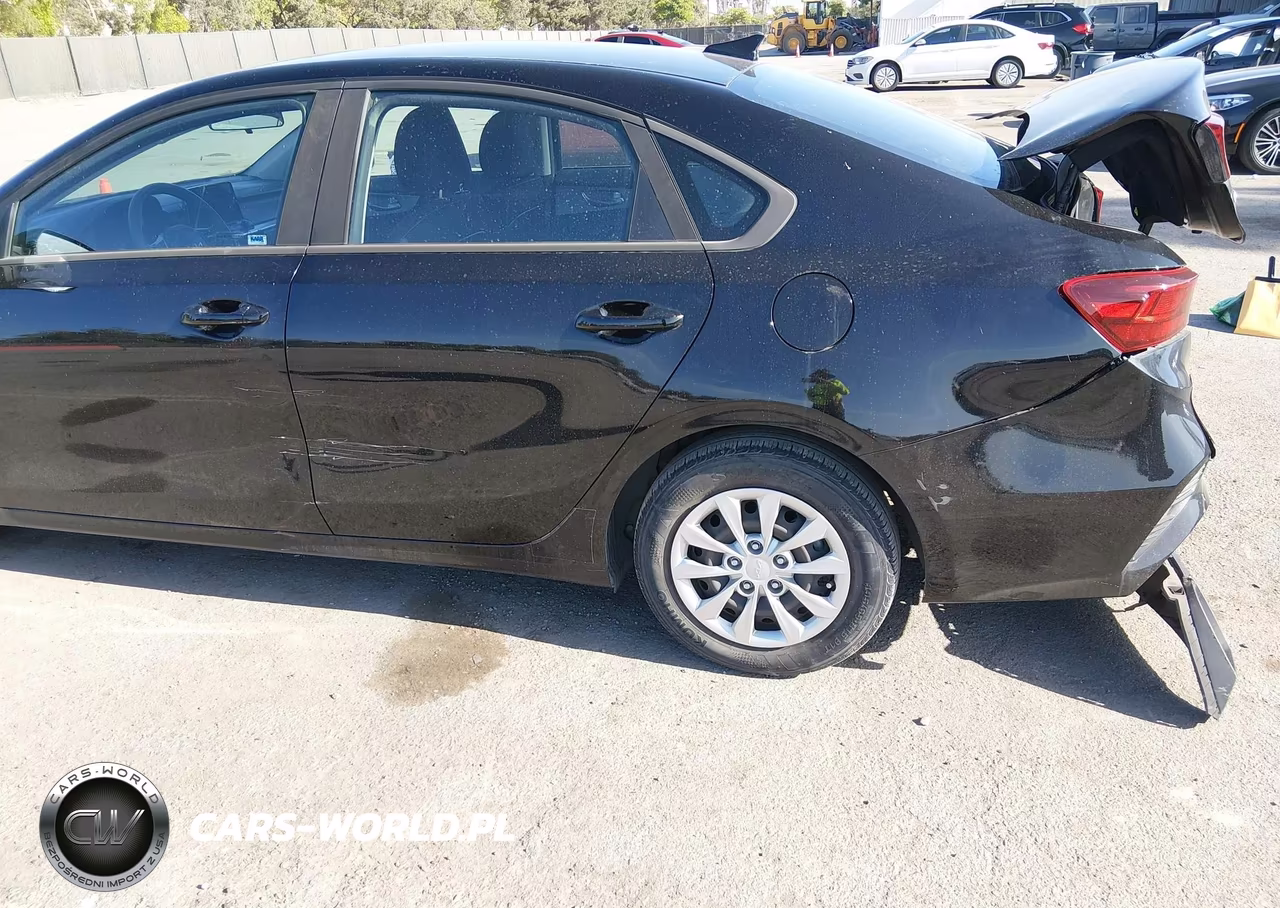 2023 Kia Forte Lx VIN:3KPF24AD9PE520521 - 18