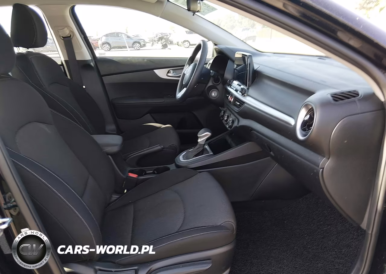 2023 Kia Forte Lx VIN:3KPF24AD9PE520521 - 5