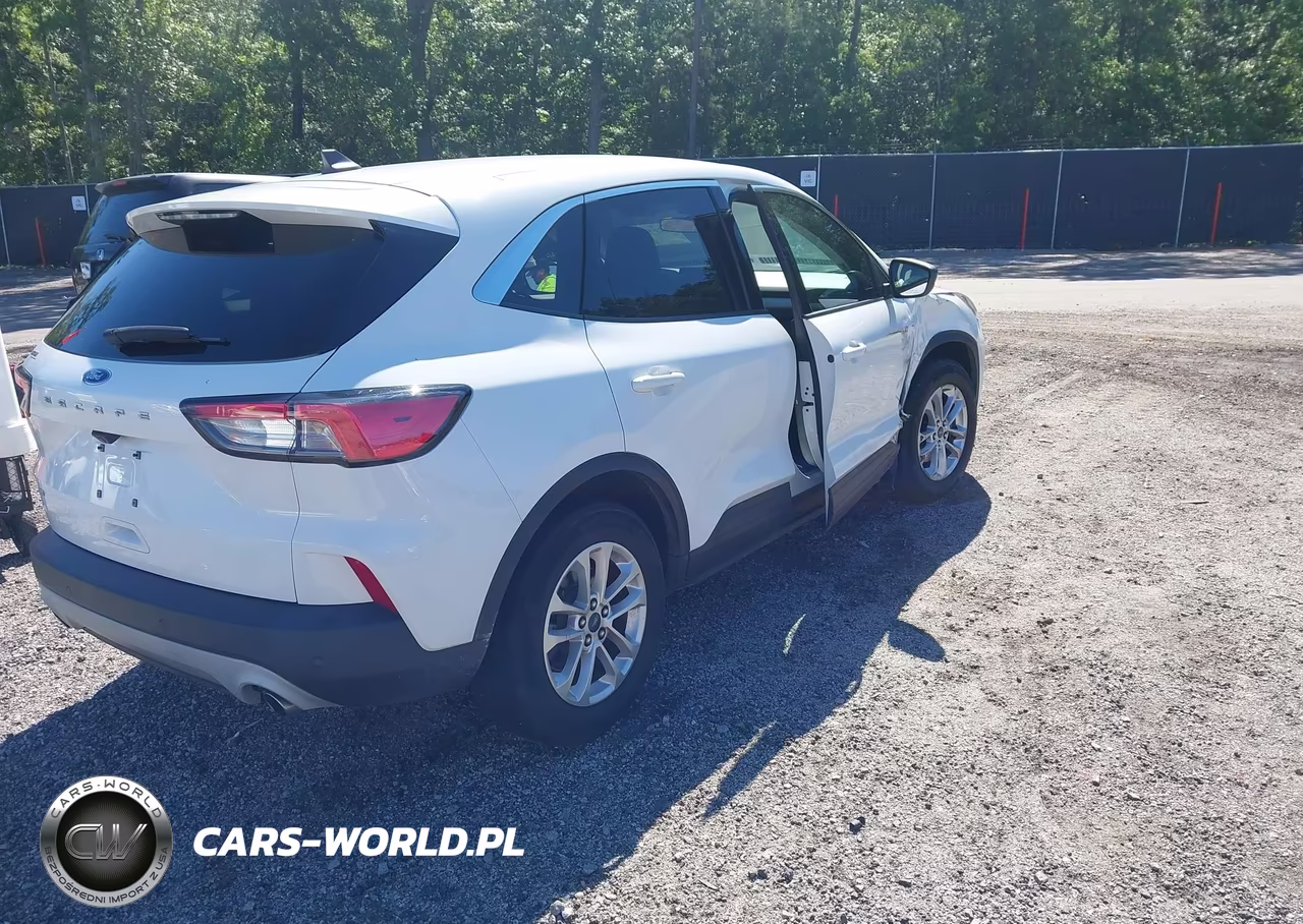 2022 Ford Escape Se VIN:1FMCU0G62NUB54880 - 4