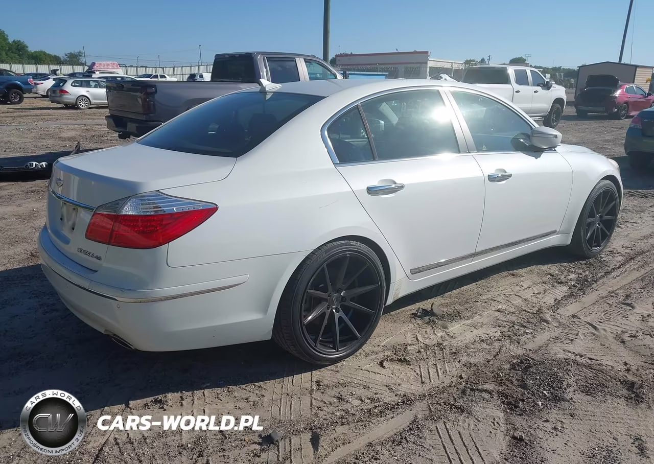 2011 Hyundai Genesis 4.6 VIN:KMHGC4DF1BU116133 - 4
