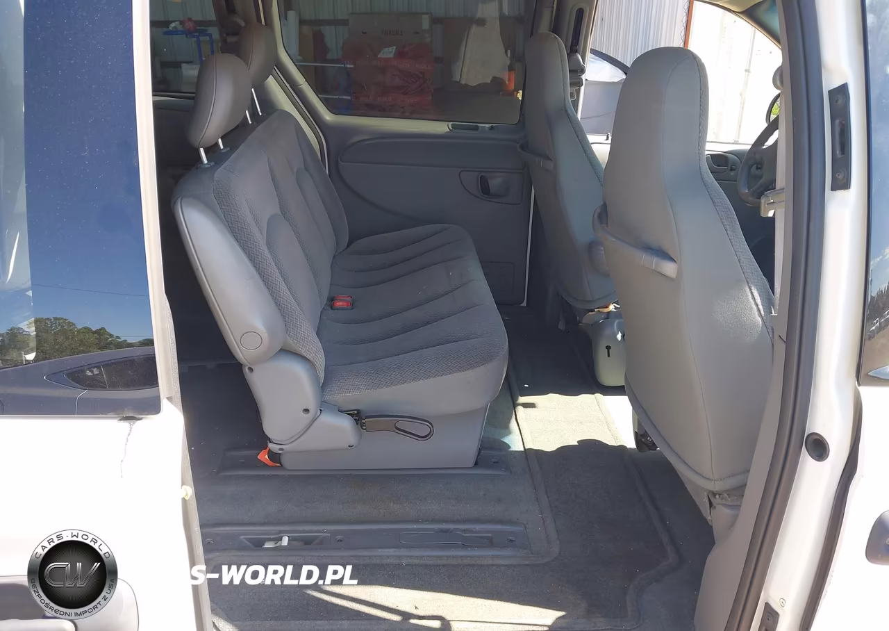 2004 Dodge Grand Caravan Se VIN:1D4GP24RX4B526082 - 8