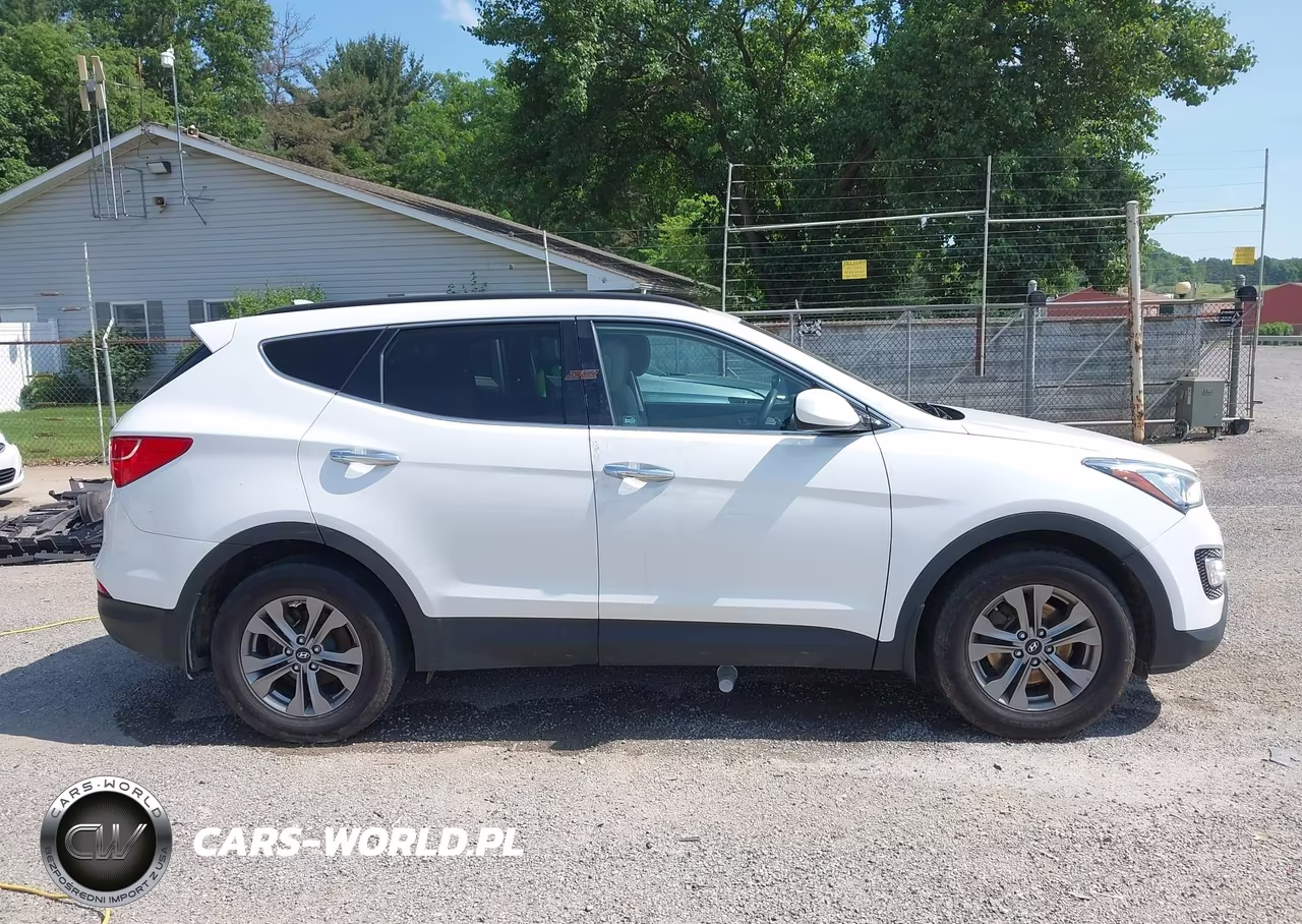2016 Hyundai Santa Fe Sport 2.4L VIN:5XYZU3LB6GG330644 - 13