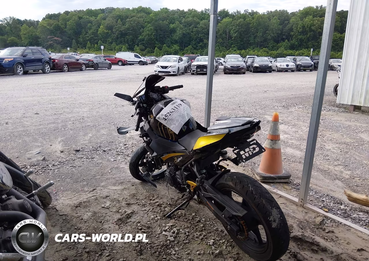 2018 Kawasaki Ex400 VIN:JKAEXKH14JDA07826 - 3