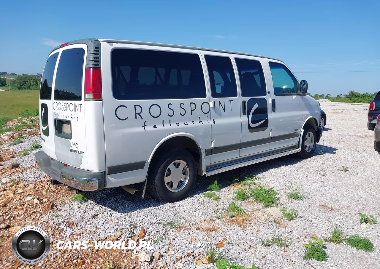 1998 Chevrolet Express VIN:1GNFG15R3W1057757 - 4