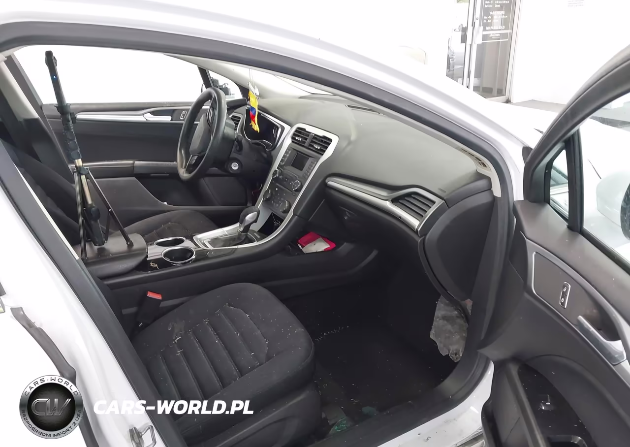 2013 Ford Fusion Hybrid Se VIN:3FA6P0LU5DR126399 - 5