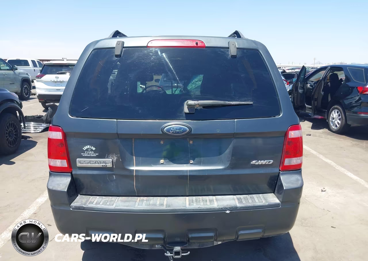 2008 Ford Escape Xlt VIN:1FMCU931X8KA46411 - 17