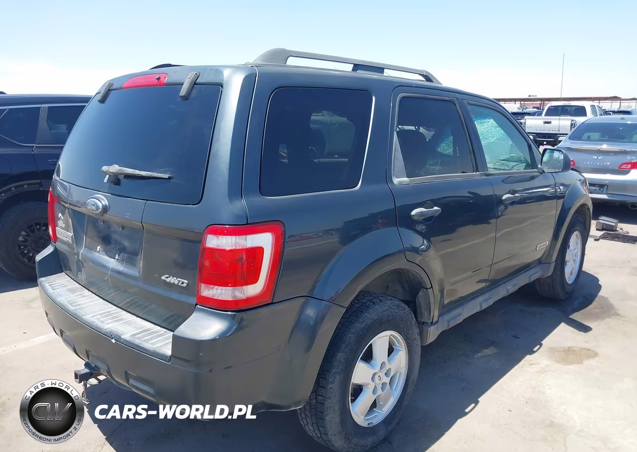 2008 Ford Escape Xlt VIN:1FMCU931X8KA46411 - 4