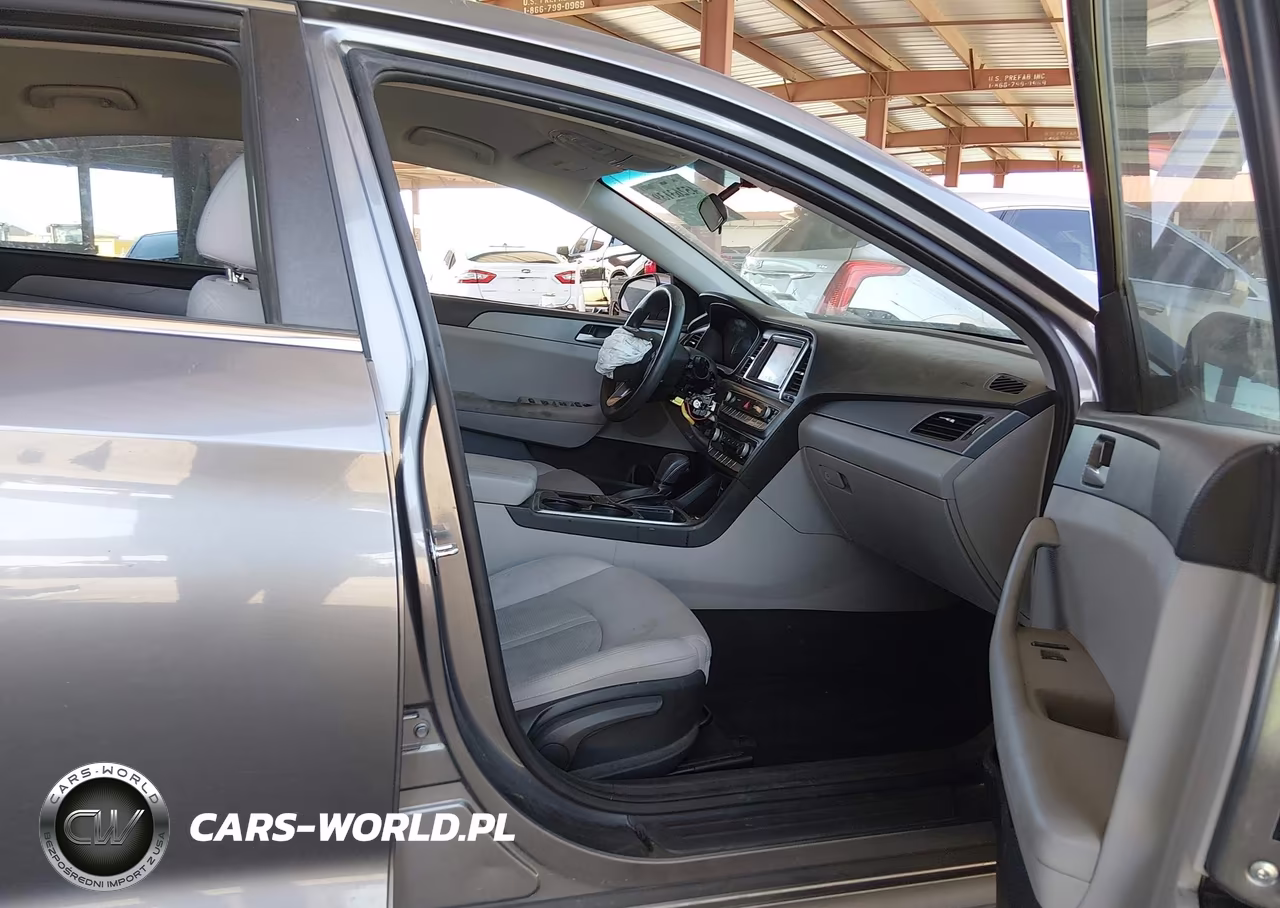 2019 Hyundai Sonata Se VIN:5NPE24AF6KH796124 - 5