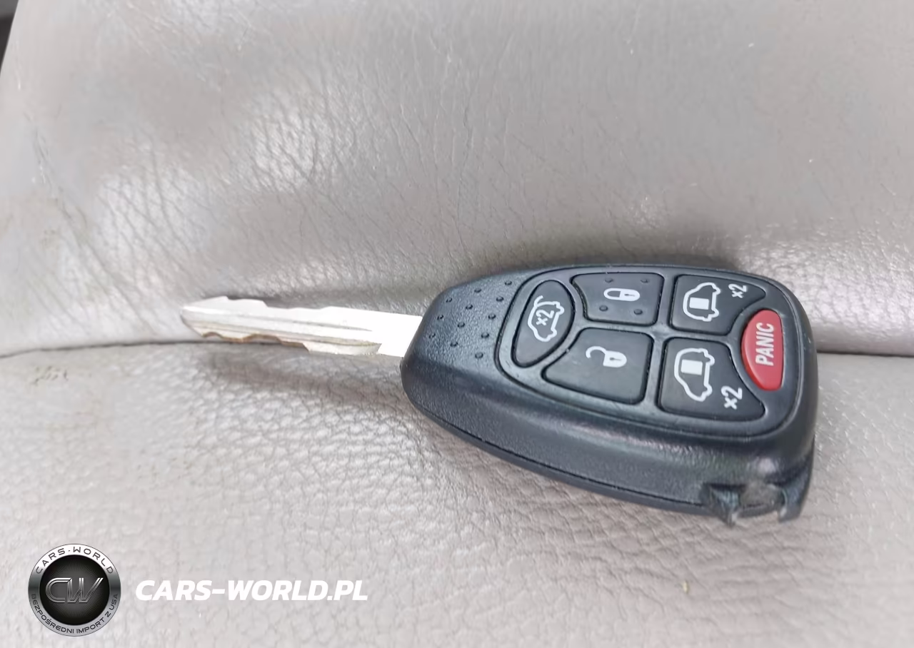 2005 Chrysler Town & Country Limited VIN:2C8GP64L65R243633 - 11