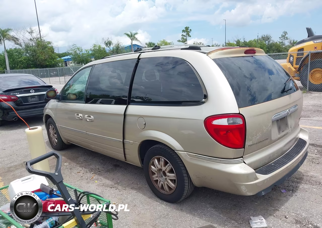 2005 Chrysler Town & Country Limited VIN:2C8GP64L65R243633 - 3