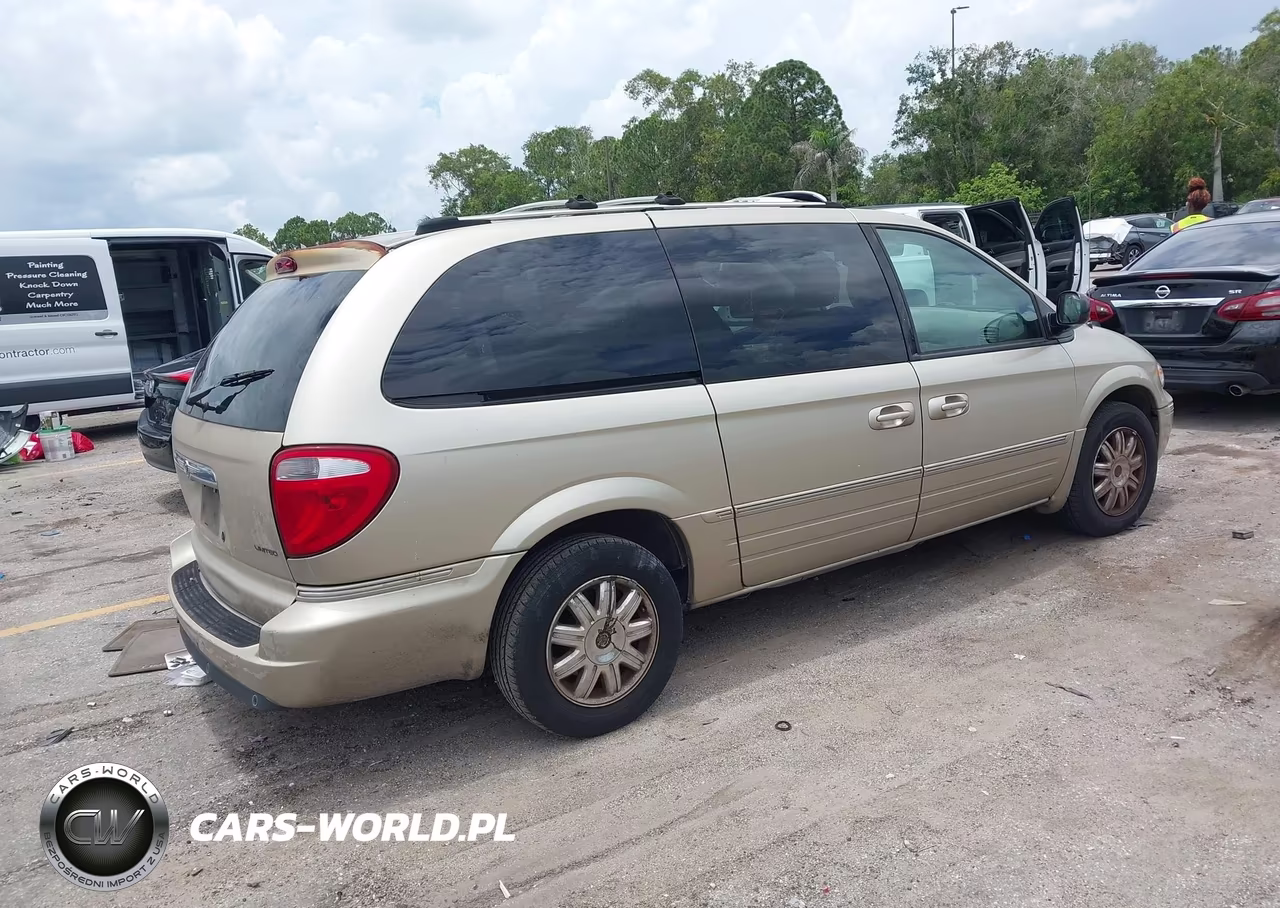 2005 Chrysler Town & Country Limited VIN:2C8GP64L65R243633 - 4